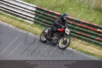 Vintage-motorcycle-club;eventdigitalimages;mallory-park;mallory-park-trackday-photographs;no-limits-trackdays;peter-wileman-photography;trackday-digital-images;trackday-photos;vmcc-festival-1000-bikes-photographs