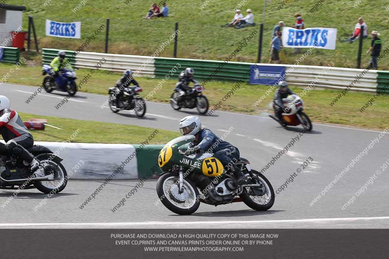 Vintage motorcycle club;eventdigitalimages;mallory park;mallory park trackday photographs;no limits trackdays;peter wileman photography;trackday digital images;trackday photos;vmcc festival 1000 bikes photographs