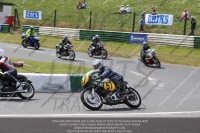 Vintage-motorcycle-club;eventdigitalimages;mallory-park;mallory-park-trackday-photographs;no-limits-trackdays;peter-wileman-photography;trackday-digital-images;trackday-photos;vmcc-festival-1000-bikes-photographs