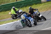 Vintage-motorcycle-club;eventdigitalimages;mallory-park;mallory-park-trackday-photographs;no-limits-trackdays;peter-wileman-photography;trackday-digital-images;trackday-photos;vmcc-festival-1000-bikes-photographs