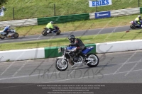 Vintage-motorcycle-club;eventdigitalimages;mallory-park;mallory-park-trackday-photographs;no-limits-trackdays;peter-wileman-photography;trackday-digital-images;trackday-photos;vmcc-festival-1000-bikes-photographs