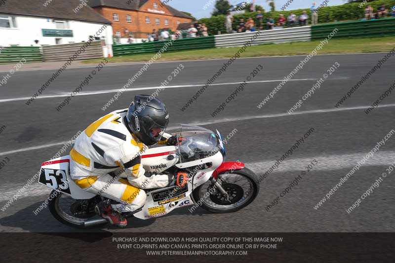 Vintage motorcycle club;eventdigitalimages;mallory park;mallory park trackday photographs;no limits trackdays;peter wileman photography;trackday digital images;trackday photos;vmcc festival 1000 bikes photographs