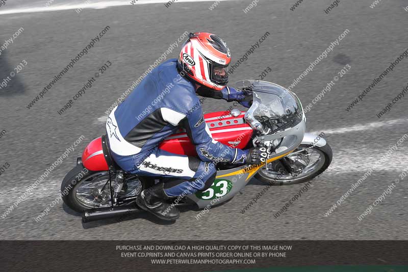 Vintage motorcycle club;eventdigitalimages;mallory park;mallory park trackday photographs;no limits trackdays;peter wileman photography;trackday digital images;trackday photos;vmcc festival 1000 bikes photographs