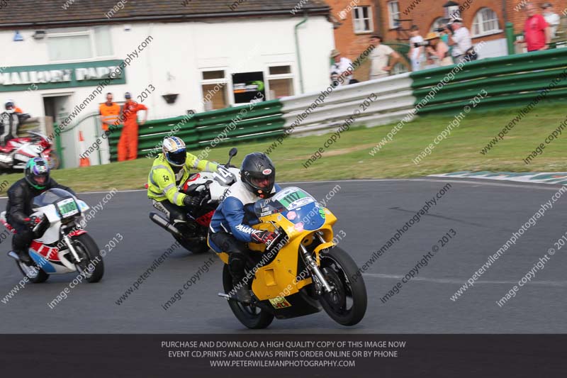 Vintage motorcycle club;eventdigitalimages;mallory park;mallory park trackday photographs;no limits trackdays;peter wileman photography;trackday digital images;trackday photos;vmcc festival 1000 bikes photographs