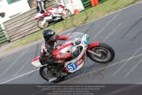 Vintage-motorcycle-club;eventdigitalimages;mallory-park;mallory-park-trackday-photographs;no-limits-trackdays;peter-wileman-photography;trackday-digital-images;trackday-photos;vmcc-festival-1000-bikes-photographs