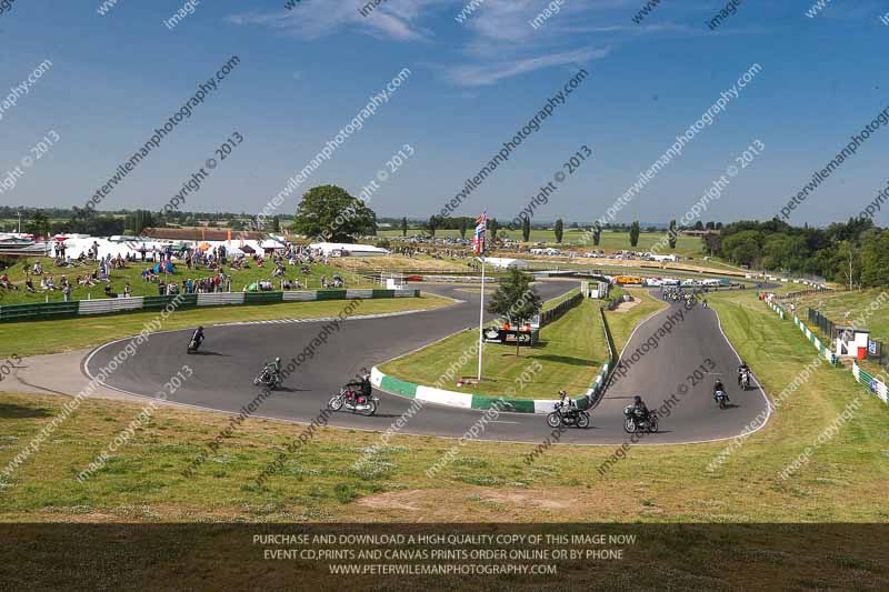 Vintage motorcycle club;eventdigitalimages;mallory park;mallory park trackday photographs;no limits trackdays;peter wileman photography;trackday digital images;trackday photos;vmcc festival 1000 bikes photographs