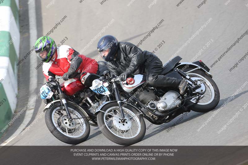 Vintage motorcycle club;eventdigitalimages;mallory park;mallory park trackday photographs;no limits trackdays;peter wileman photography;trackday digital images;trackday photos;vmcc festival 1000 bikes photographs