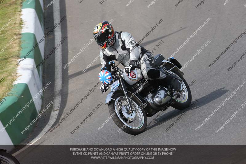 Vintage motorcycle club;eventdigitalimages;mallory park;mallory park trackday photographs;no limits trackdays;peter wileman photography;trackday digital images;trackday photos;vmcc festival 1000 bikes photographs