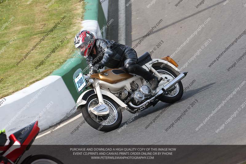 Vintage motorcycle club;eventdigitalimages;mallory park;mallory park trackday photographs;no limits trackdays;peter wileman photography;trackday digital images;trackday photos;vmcc festival 1000 bikes photographs