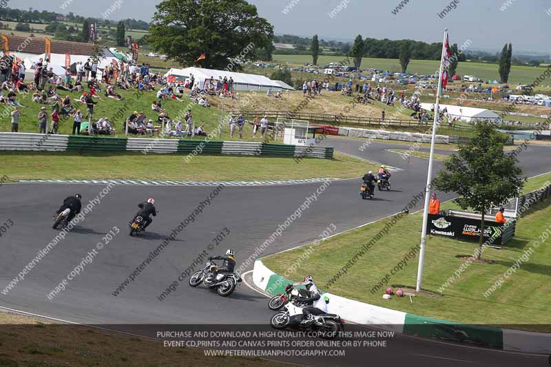 Vintage motorcycle club;eventdigitalimages;mallory park;mallory park trackday photographs;no limits trackdays;peter wileman photography;trackday digital images;trackday photos;vmcc festival 1000 bikes photographs