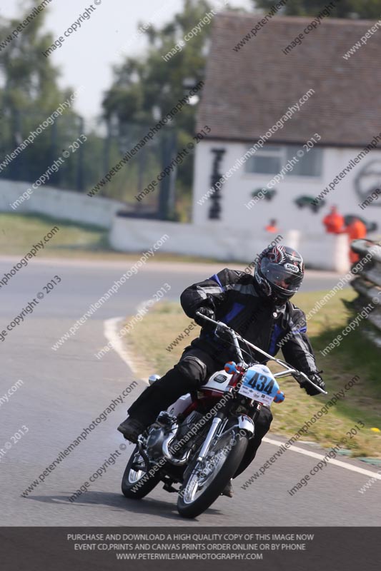 Vintage motorcycle club;eventdigitalimages;mallory park;mallory park trackday photographs;no limits trackdays;peter wileman photography;trackday digital images;trackday photos;vmcc festival 1000 bikes photographs