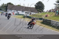 Vintage-motorcycle-club;eventdigitalimages;mallory-park;mallory-park-trackday-photographs;no-limits-trackdays;peter-wileman-photography;trackday-digital-images;trackday-photos;vmcc-festival-1000-bikes-photographs