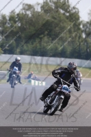 Vintage-motorcycle-club;eventdigitalimages;mallory-park;mallory-park-trackday-photographs;no-limits-trackdays;peter-wileman-photography;trackday-digital-images;trackday-photos;vmcc-festival-1000-bikes-photographs