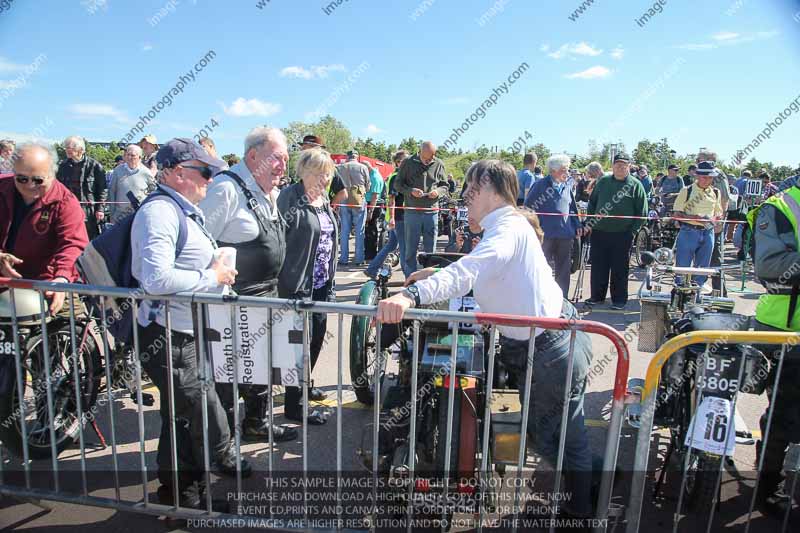 Vintage motorcycle club;eventdigitalimages;mallory park;no limits trackdays;peter wileman photography;photographs;trackday digital images;trackday photos;vmcc banbury run