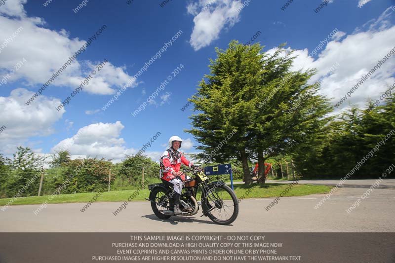 Vintage motorcycle club;eventdigitalimages;mallory park;no limits trackdays;peter wileman photography;photographs;trackday digital images;trackday photos;vmcc banbury run