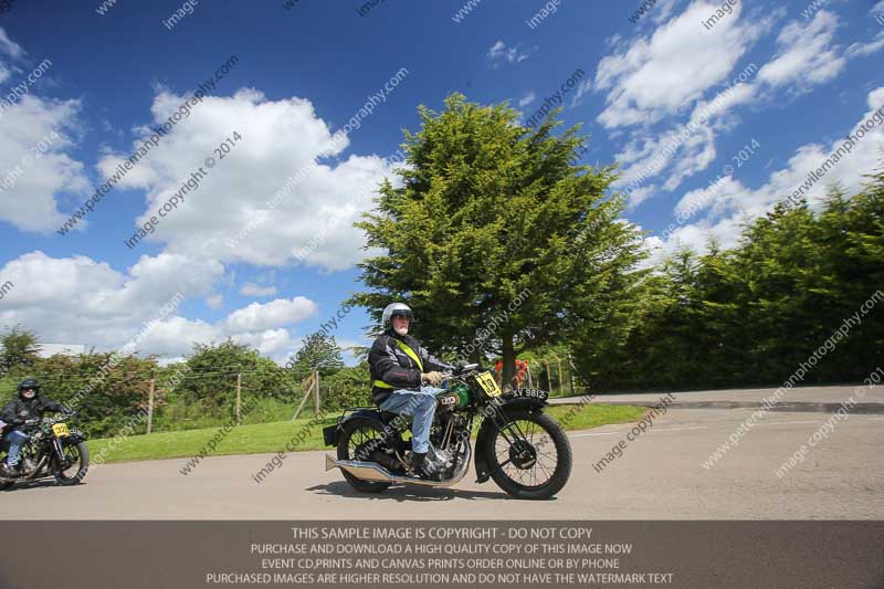 Vintage motorcycle club;eventdigitalimages;mallory park;no limits trackdays;peter wileman photography;photographs;trackday digital images;trackday photos;vmcc banbury run