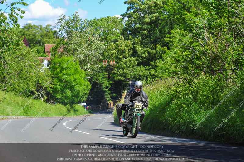 Vintage motorcycle club;eventdigitalimages;mallory park;no limits trackdays;peter wileman photography;photographs;trackday digital images;trackday photos;vmcc banbury run