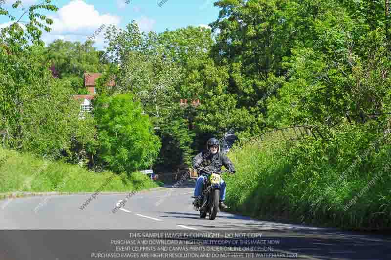 Vintage motorcycle club;eventdigitalimages;mallory park;no limits trackdays;peter wileman photography;photographs;trackday digital images;trackday photos;vmcc banbury run