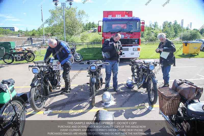 Vintage motorcycle club;eventdigitalimages;mallory park;no limits trackdays;peter wileman photography;photographs;trackday digital images;trackday photos;vmcc banbury run