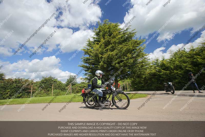 Vintage motorcycle club;eventdigitalimages;mallory park;no limits trackdays;peter wileman photography;photographs;trackday digital images;trackday photos;vmcc banbury run