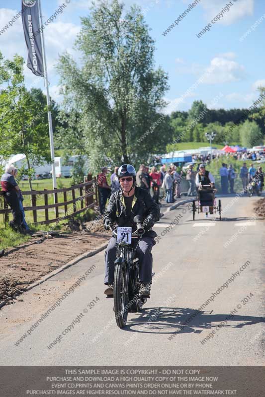 Vintage motorcycle club;eventdigitalimages;mallory park;no limits trackdays;peter wileman photography;photographs;trackday digital images;trackday photos;vmcc banbury run