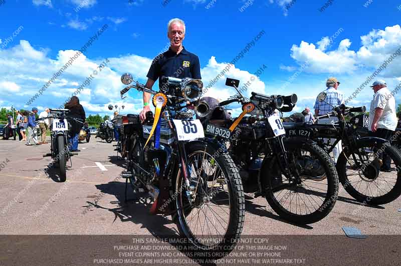 Vintage motorcycle club;eventdigitalimages;mallory park;no limits trackdays;peter wileman photography;photographs;trackday digital images;trackday photos;vmcc banbury run