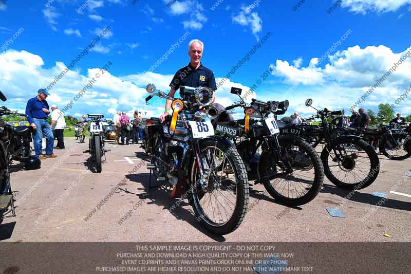 Vintage motorcycle club;eventdigitalimages;mallory park;no limits trackdays;peter wileman photography;photographs;trackday digital images;trackday photos;vmcc banbury run