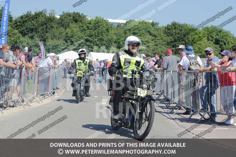 Vintage motorcycle club;eventdigitalimages;mallory park;no limits trackdays;peter wileman photography;photographs;trackday digital images;trackday photos;vmcc banbury run