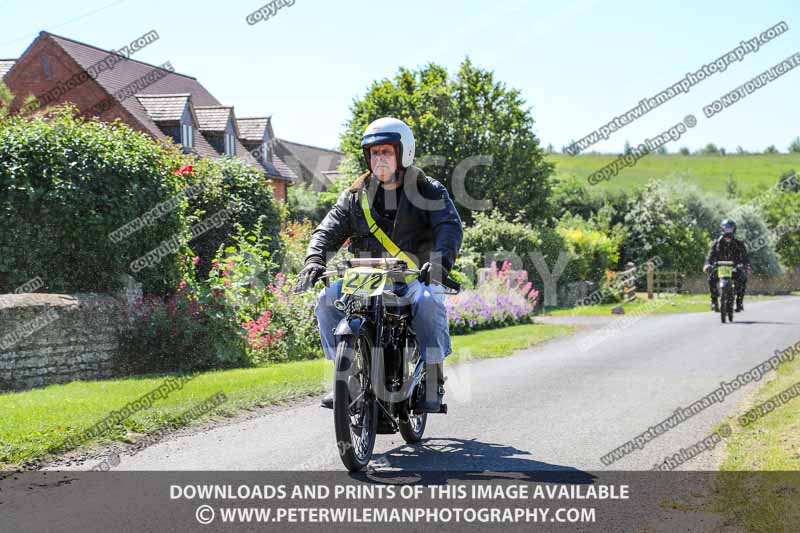 Vintage motorcycle club;eventdigitalimages;mallory park;no limits trackdays;peter wileman photography;photographs;trackday digital images;trackday photos;vmcc banbury run