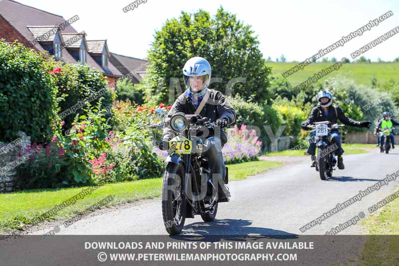 Vintage motorcycle club;eventdigitalimages;mallory park;no limits trackdays;peter wileman photography;photographs;trackday digital images;trackday photos;vmcc banbury run