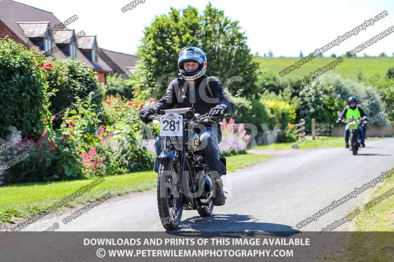 Vintage motorcycle club;eventdigitalimages;mallory park;no limits trackdays;peter wileman photography;photographs;trackday digital images;trackday photos;vmcc banbury run