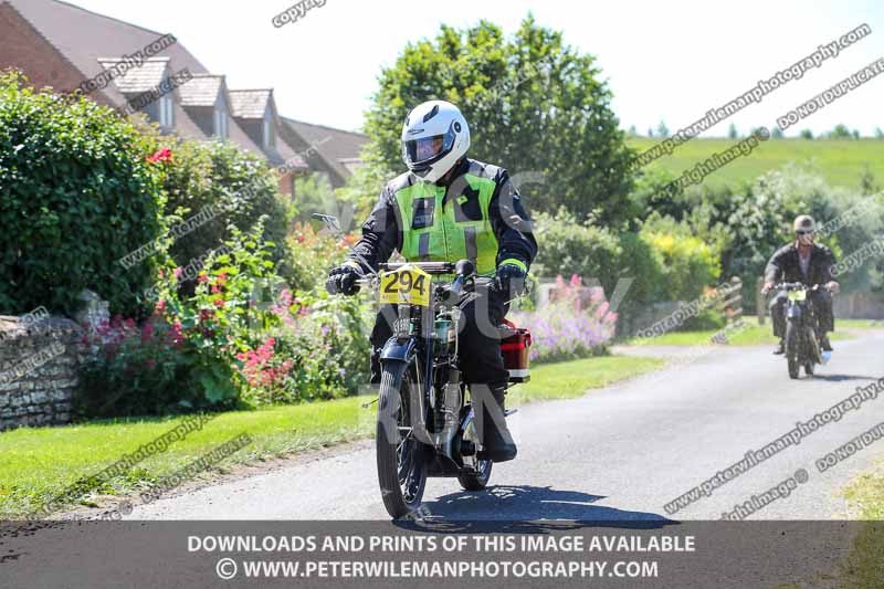 Vintage motorcycle club;eventdigitalimages;mallory park;no limits trackdays;peter wileman photography;photographs;trackday digital images;trackday photos;vmcc banbury run