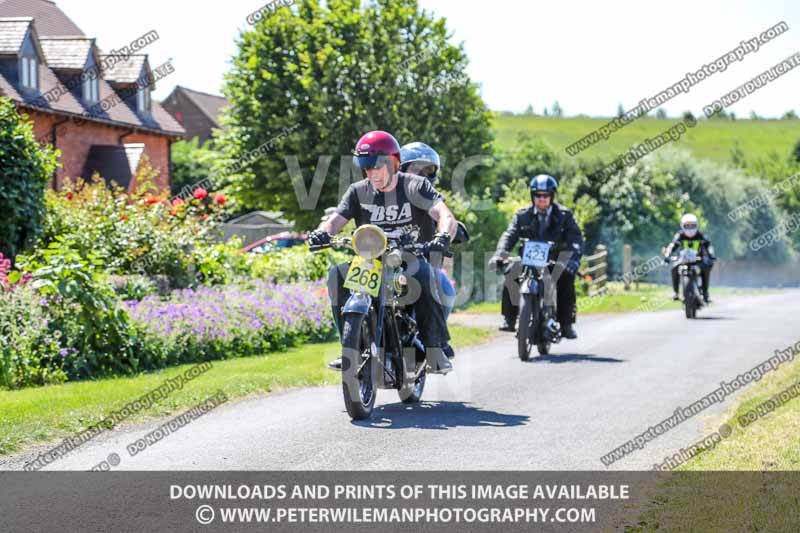 Vintage motorcycle club;eventdigitalimages;mallory park;no limits trackdays;peter wileman photography;photographs;trackday digital images;trackday photos;vmcc banbury run