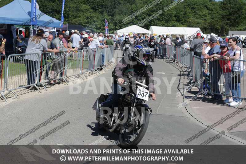 Vintage motorcycle club;eventdigitalimages;mallory park;no limits trackdays;peter wileman photography;photographs;trackday digital images;trackday photos;vmcc banbury run