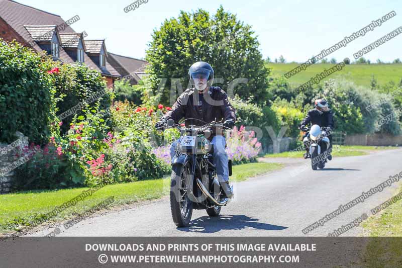 Vintage motorcycle club;eventdigitalimages;mallory park;no limits trackdays;peter wileman photography;photographs;trackday digital images;trackday photos;vmcc banbury run