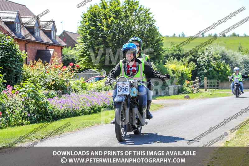 Vintage motorcycle club;eventdigitalimages;mallory park;no limits trackdays;peter wileman photography;photographs;trackday digital images;trackday photos;vmcc banbury run