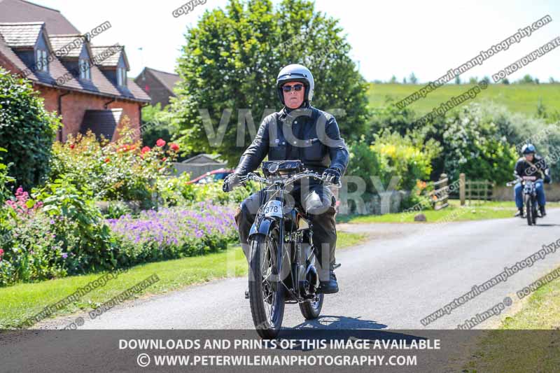 Vintage motorcycle club;eventdigitalimages;mallory park;no limits trackdays;peter wileman photography;photographs;trackday digital images;trackday photos;vmcc banbury run