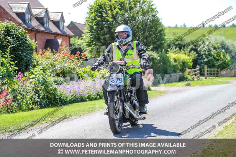 Vintage motorcycle club;eventdigitalimages;mallory park;no limits trackdays;peter wileman photography;photographs;trackday digital images;trackday photos;vmcc banbury run