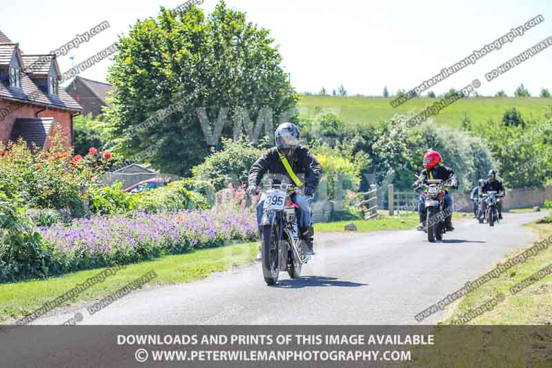 Vintage motorcycle club;eventdigitalimages;mallory park;no limits trackdays;peter wileman photography;photographs;trackday digital images;trackday photos;vmcc banbury run