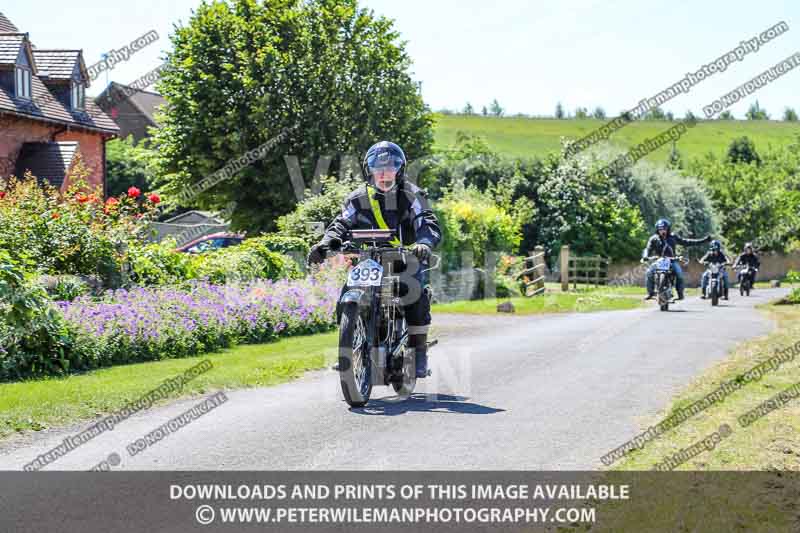 Vintage motorcycle club;eventdigitalimages;mallory park;no limits trackdays;peter wileman photography;photographs;trackday digital images;trackday photos;vmcc banbury run