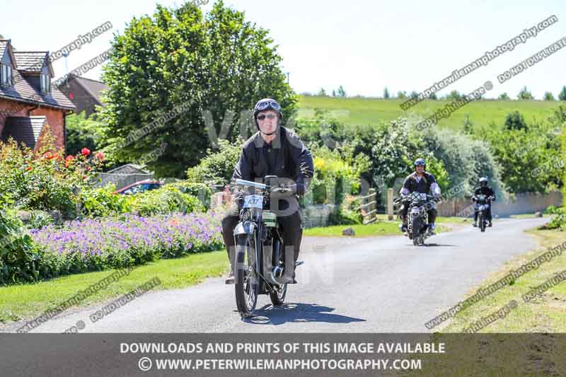 Vintage motorcycle club;eventdigitalimages;mallory park;no limits trackdays;peter wileman photography;photographs;trackday digital images;trackday photos;vmcc banbury run