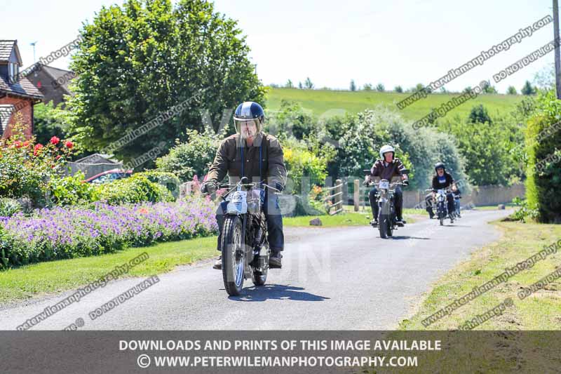 Vintage motorcycle club;eventdigitalimages;mallory park;no limits trackdays;peter wileman photography;photographs;trackday digital images;trackday photos;vmcc banbury run