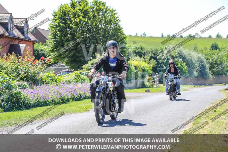 Vintage motorcycle club;eventdigitalimages;mallory park;no limits trackdays;peter wileman photography;photographs;trackday digital images;trackday photos;vmcc banbury run