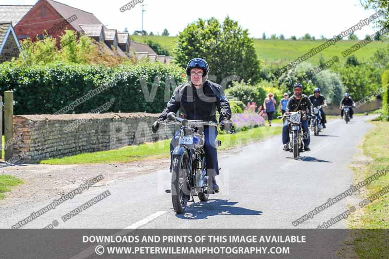 Vintage motorcycle club;eventdigitalimages;mallory park;no limits trackdays;peter wileman photography;photographs;trackday digital images;trackday photos;vmcc banbury run