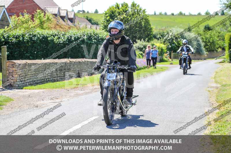 Vintage motorcycle club;eventdigitalimages;mallory park;no limits trackdays;peter wileman photography;photographs;trackday digital images;trackday photos;vmcc banbury run