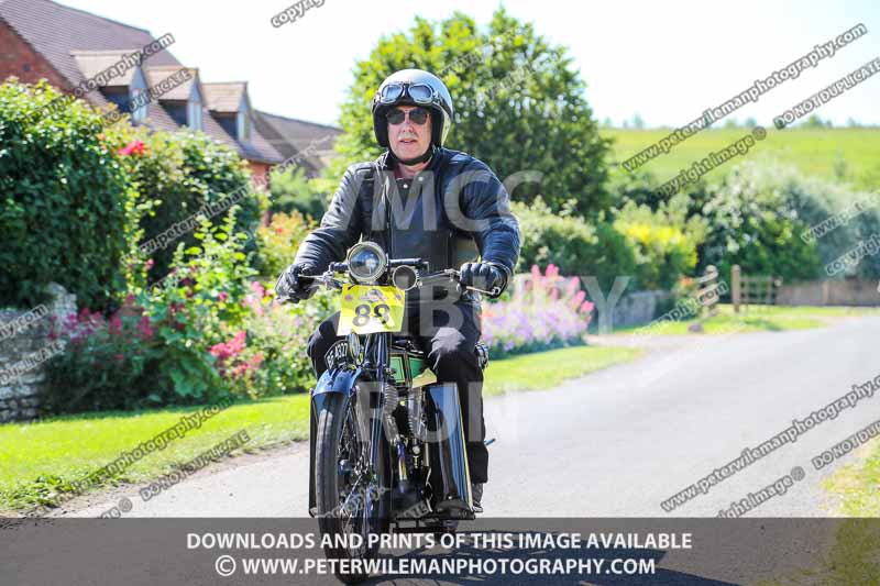 Vintage motorcycle club;eventdigitalimages;mallory park;no limits trackdays;peter wileman photography;photographs;trackday digital images;trackday photos;vmcc banbury run