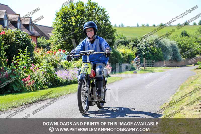 Vintage motorcycle club;eventdigitalimages;mallory park;no limits trackdays;peter wileman photography;photographs;trackday digital images;trackday photos;vmcc banbury run