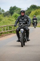 Vintage-motorcycle-club;eventdigitalimages;mallory-park;no-limits-trackdays;peter-wileman-photography;photographs;trackday-digital-images;trackday-photos;vmcc-banbury-run