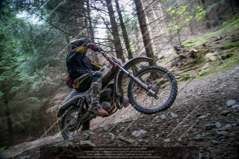 enduro digital images;enduro photos;eventdigitalimages;llandrindod wells;no limits trackdays;peter wileman photography;trackday digital images;wales;welsh 2 day enduro