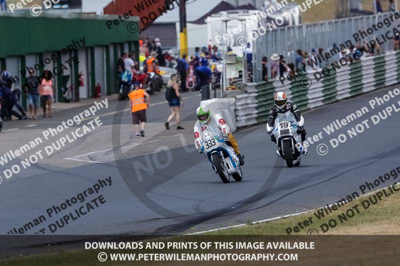 Vintage motorcycle club;eventdigitalimages;mallory park;mallory park trackday photographs;no limits trackdays;peter wileman photography;trackday digital images;trackday photos;vmcc festival 1000 bikes photographs